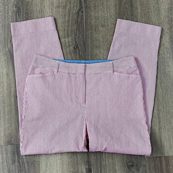 Talbots Pants - EUC Talbots Perfect Crop Pink Seersucker Sz 2